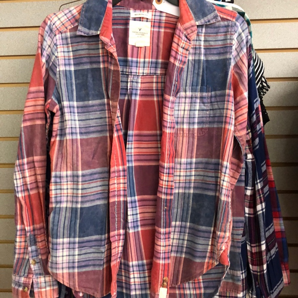 American Eagle light weight Flannel
